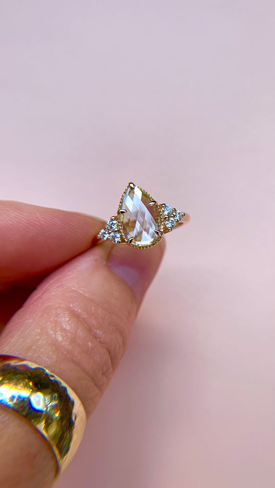 Pear Leighton Ring