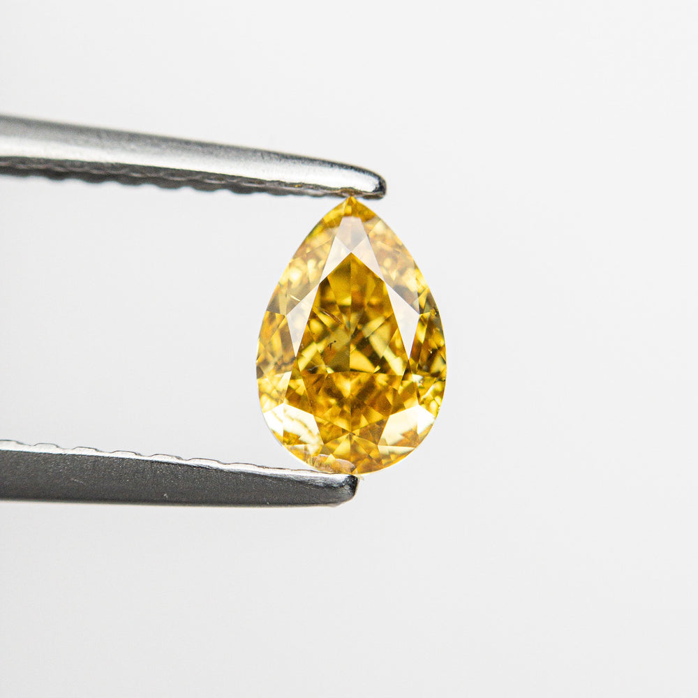 0.50ct 6.13x4.13x2.67mm SI2 Fancy Orange Pear Brilliant 24129-01