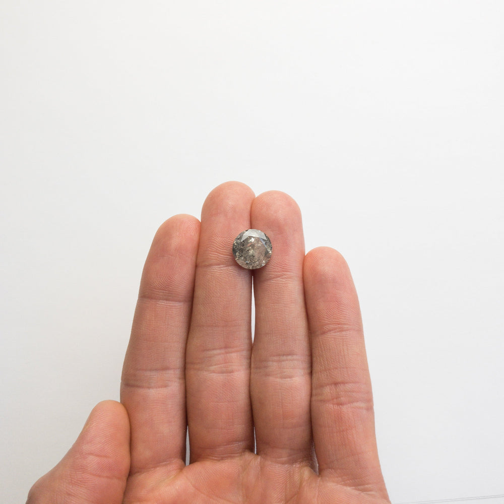 
                  
                    5.59ct 11.43x11.50x6.62mm Round Brilliant 18494-06 - Misfit Diamonds
                  
                