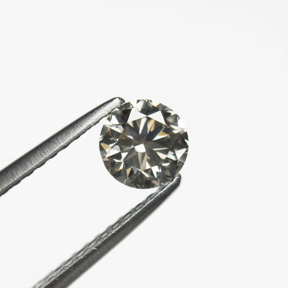 0.60ct 5.14-5.15x3.50mm Fancy Grey Round Brilliant 18968-17