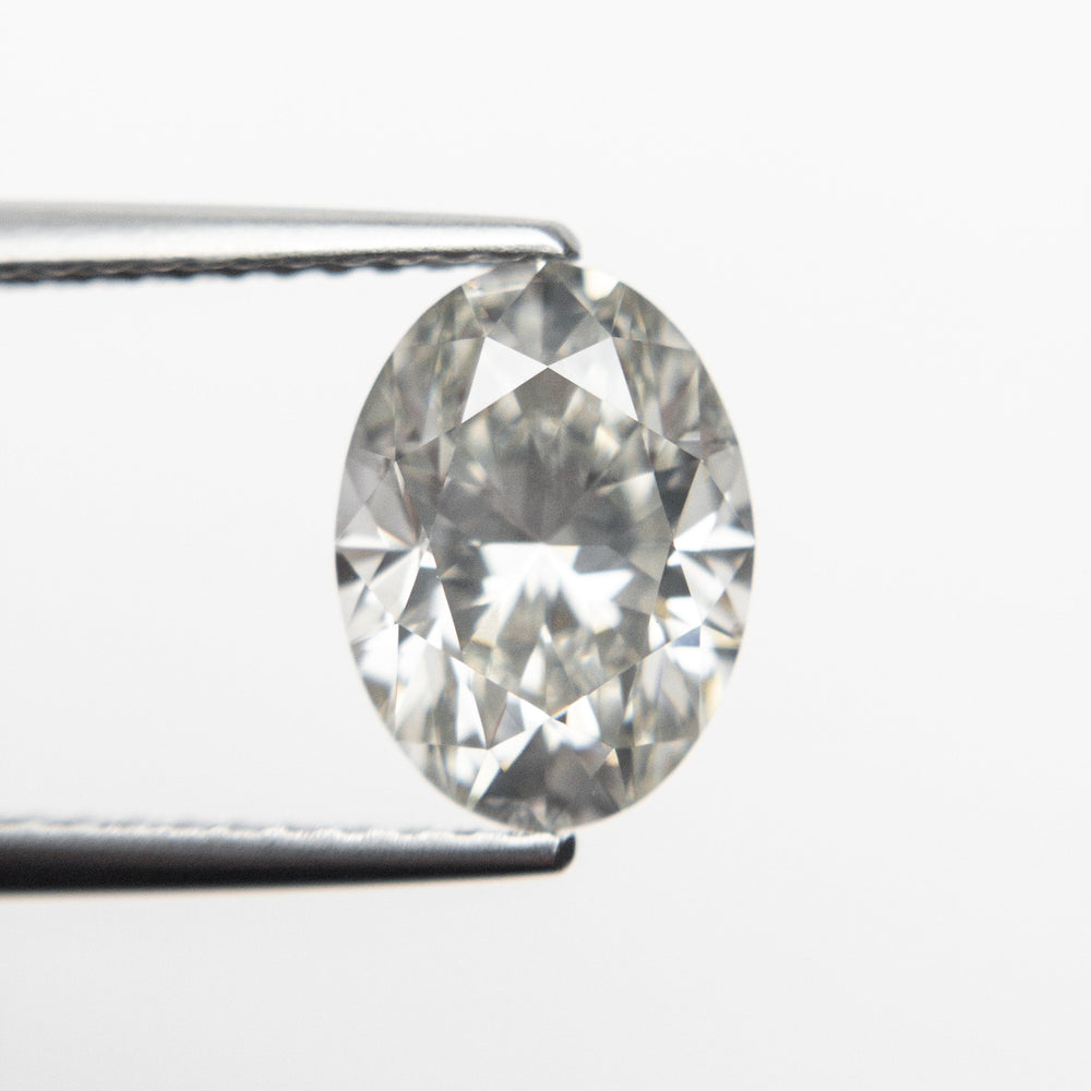 
            
                Load image into Gallery viewer, 2.01ct 9.25x6.83x4.81mm GIA Light Grey Oval Brilliant 19557-01
            
        