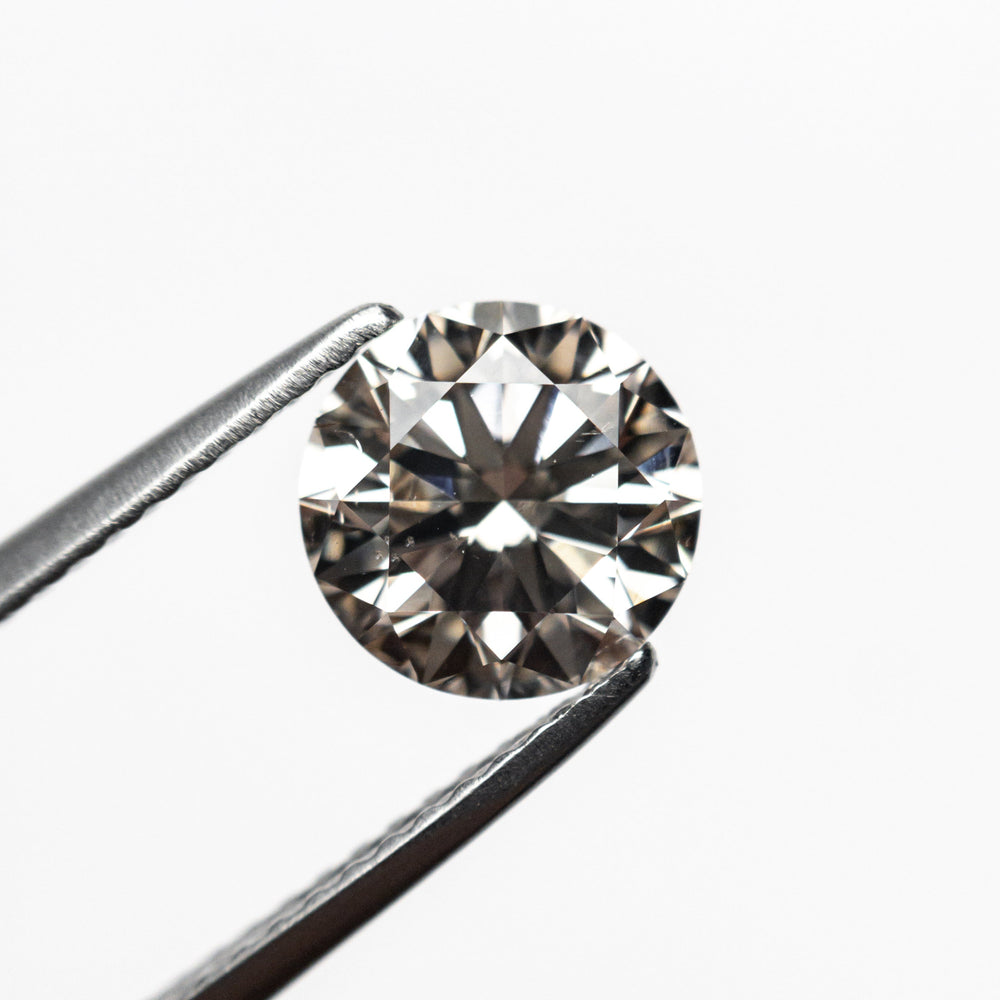 
            
                Load image into Gallery viewer, 1.61ct 7.34x7.27x4.62mm SI1 C3 Round Brilliant 19562-01
            
        