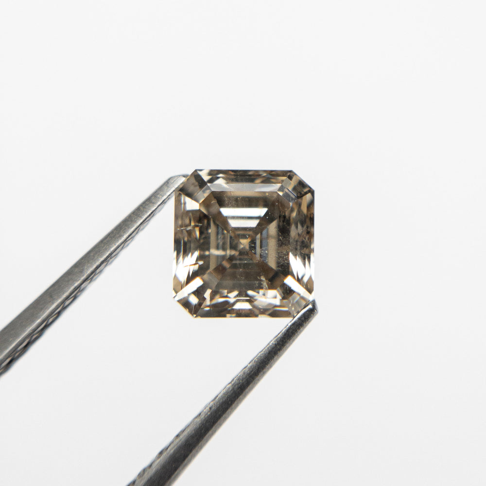 
                  
                    1.02ct 5.40x5.10x3.97mm SI3 Cut Corner Rectangle Step Cut 19164-17 🇨🇦 - Misfit Diamonds
                  
                