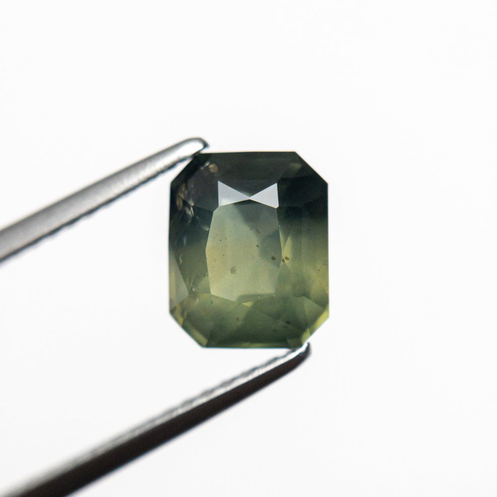 
            
                Load image into Gallery viewer, 2.13ct 7.32x6.05x4.72mm Cut Corner Rectangle Brilliant Sapphire 23549-01
            
        