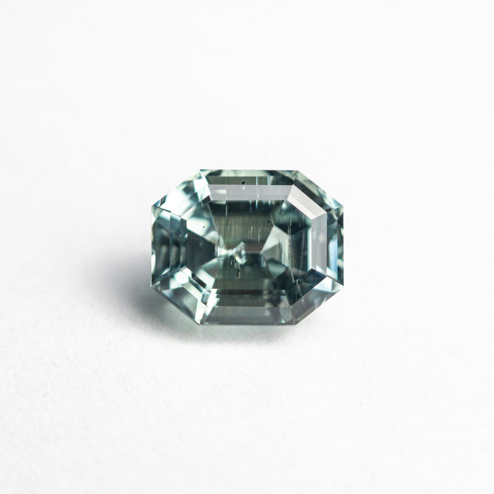 
            
                Load image into Gallery viewer, 1.41ct 6.37x5.164.28mm Cut Corner Rectangle Step Cut Sapphire 23698-10
            
        