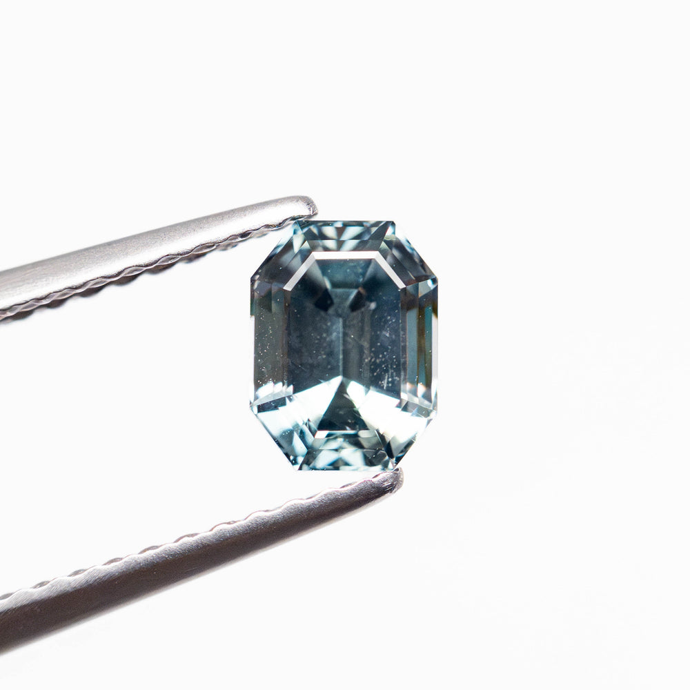 
            
                Load image into Gallery viewer, 0.99ct 5.84x4.40x3.86mm Cut Corner Rectangle Step Cut Sapphire 23700-07
            
        