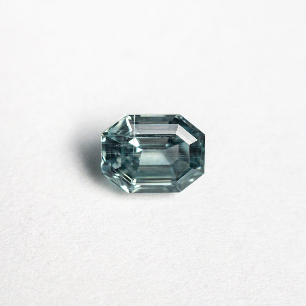 
            
                Load image into Gallery viewer, 0.71ct 5.58x4.22x3.05mm Cut Corner Rectangle Step Cut Sapphire 23705-03
            
        