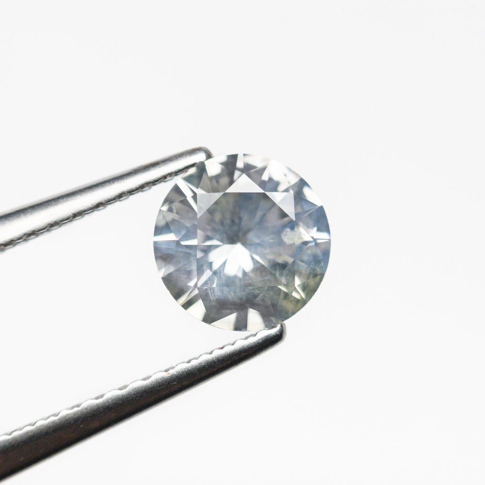 
            
                Load image into Gallery viewer, 0.90ct 6.13x6.10x3.63mm Round Brilliant Sapphire 23782-03
            
        