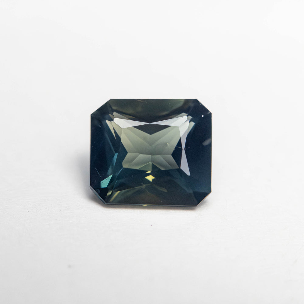 
            
                Load image into Gallery viewer, 1.43ct 6.80x6.13x3.62mm Cut Corner Rectangle Brilliant Sapphire 23813-25
            
        