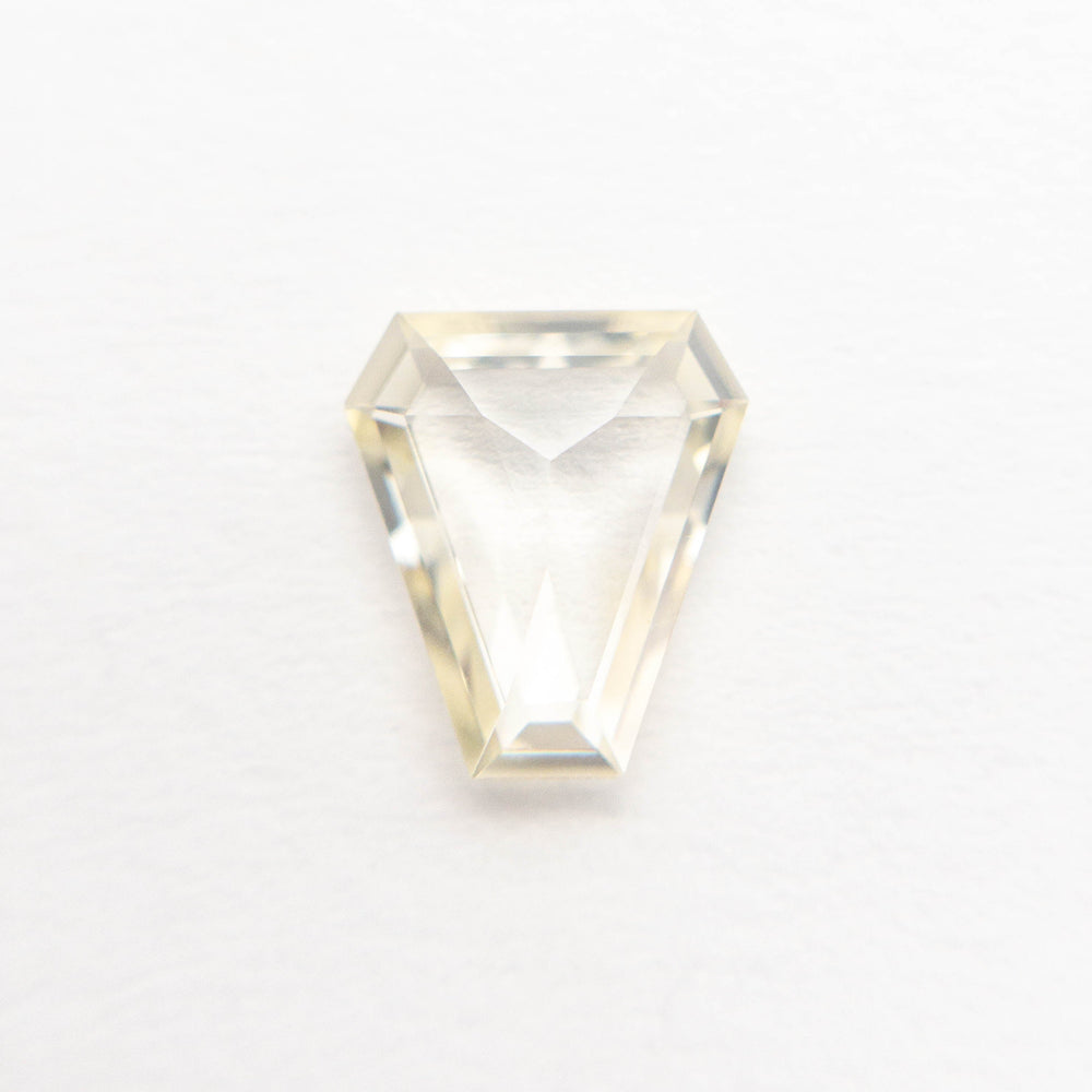 
            
                Load image into Gallery viewer, 1.05ct 7.85x6.84x2.55mm Shield Rosecut Sapphire 19385-49
            
        