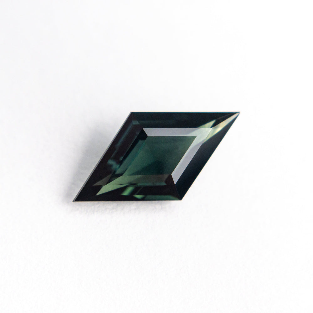 
            
                Load image into Gallery viewer, 1.07ct 11.16x5.99x2.92mm Lozenge Step Cut Sapphire 22267-13
            
        