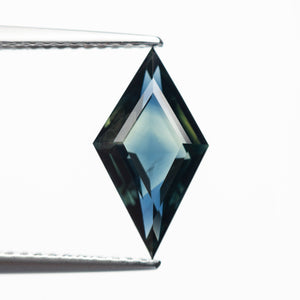 
            
                Load image into Gallery viewer, 2.01ct 13.52x7.38x3.43mm Lozenge Step Cut Sapphire 22767-01
            
        