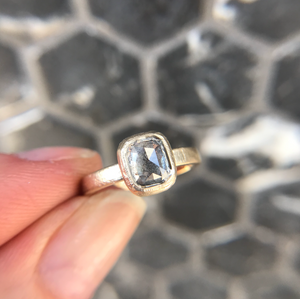 Linden Solitaire